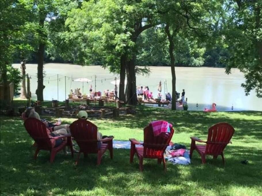 The River Haven - Sleeps 32 - On Guadalupe River Seguin Exterior photo